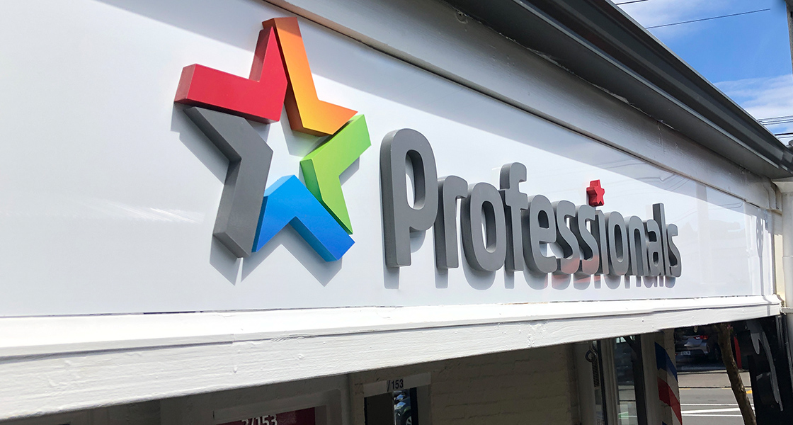 Professionals 3D logo sign
